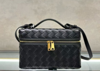 보테가베네타 뱅뱅 베니티 숄더백 (가방)