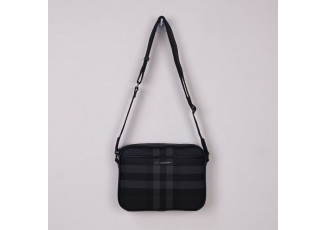 버버리 머스웰 메신저백 (가방)
