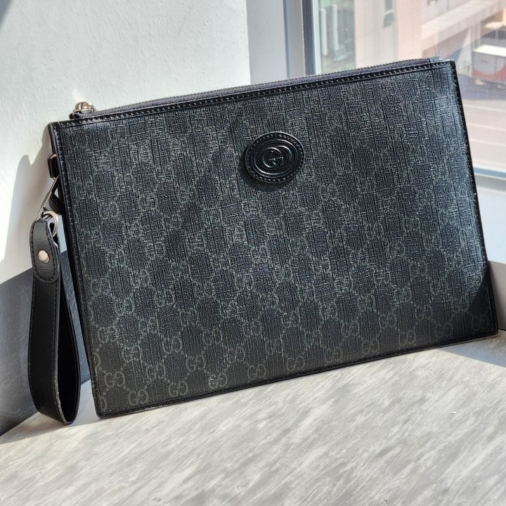 구찌 29 인터로킹 G 클러치백 블랙 (가방)