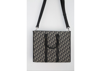 디올 이스트웨스트 오블리크 블랙 토트백 (가방)