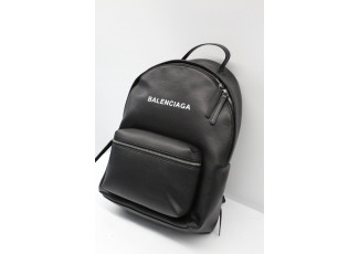 발렌시아가 Everyday 소가죽 백팩 (가방)