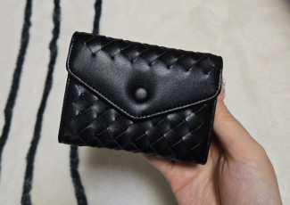 보테가베네타 명함 지갑