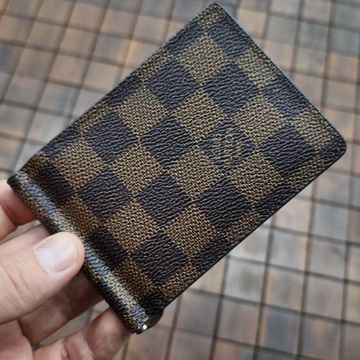루이비통 106 다미에 머니클립 지갑