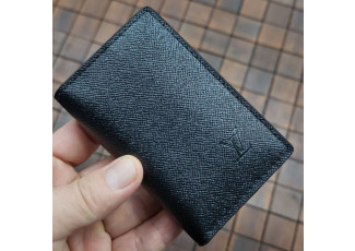 루이비통 470 타이가 포켓 오거나이저 카드지갑