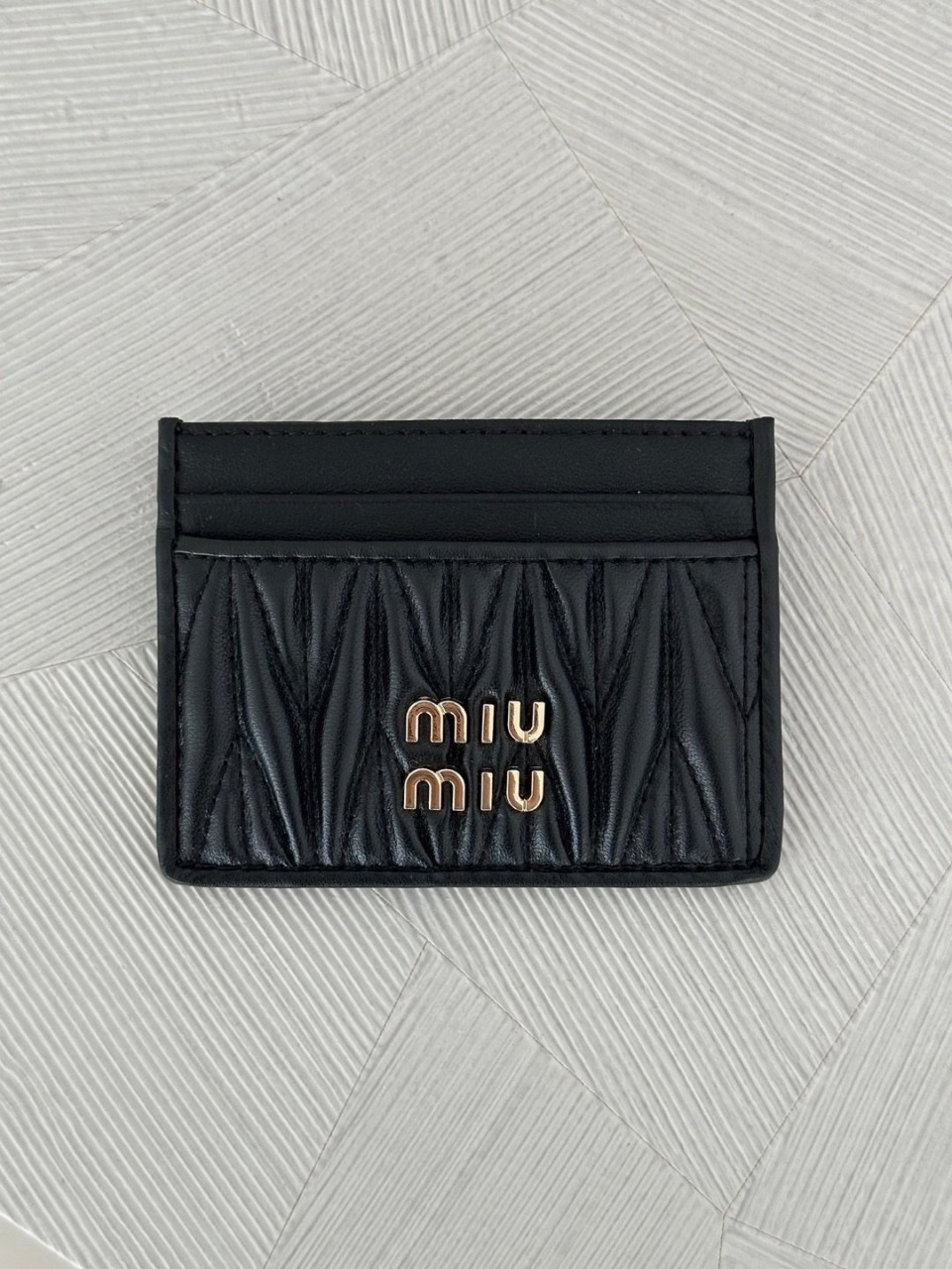 미우미우 카드지갑