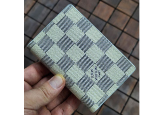 루이비통 368 아주르 오거나이저 지갑