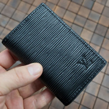 루이비통 15 에삐 포켓 오거나이저 카드지갑