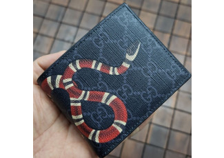 구찌 115 스네이크 반지갑 블랙