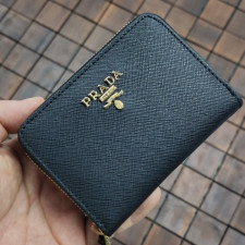 프라다 130 사피아노 카드 지퍼 중지갑