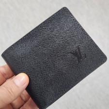 루이비통 95 타이가 반지갑