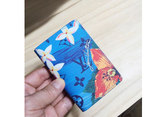 루이비통 136 포켓 오거나이저 지갑