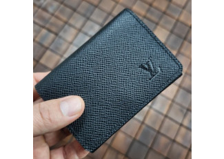 루이비통 120 타이가 엔벨로프 카르트 카드지갑