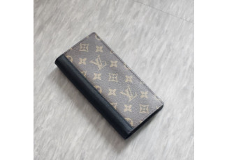 루이비통 106 브라짜 장지갑