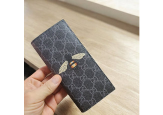 구찌 132 꿀벌 장지갑 블랙