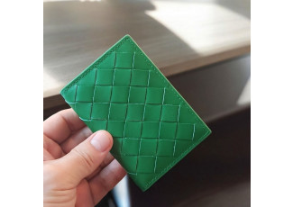 보테가베네타 201 인트레치아토 카드지갑 그린