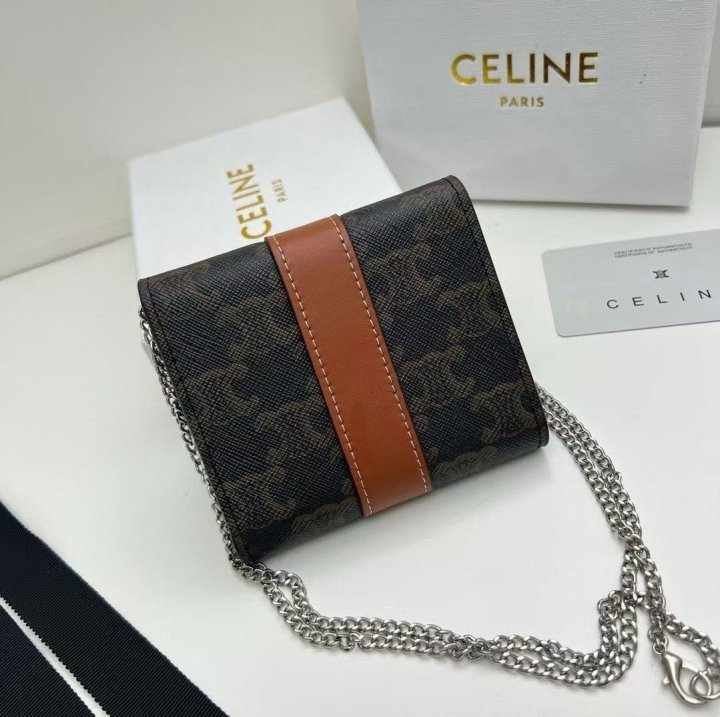 셀린느 체인 지갑