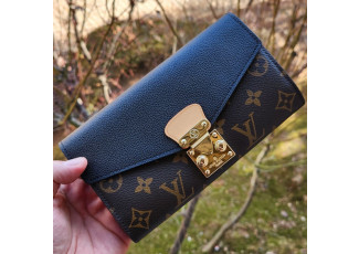 루이비통 349 팔라스 장지갑 블랙