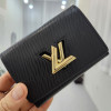 루이비통 307 트위스트 중지갑 금장
