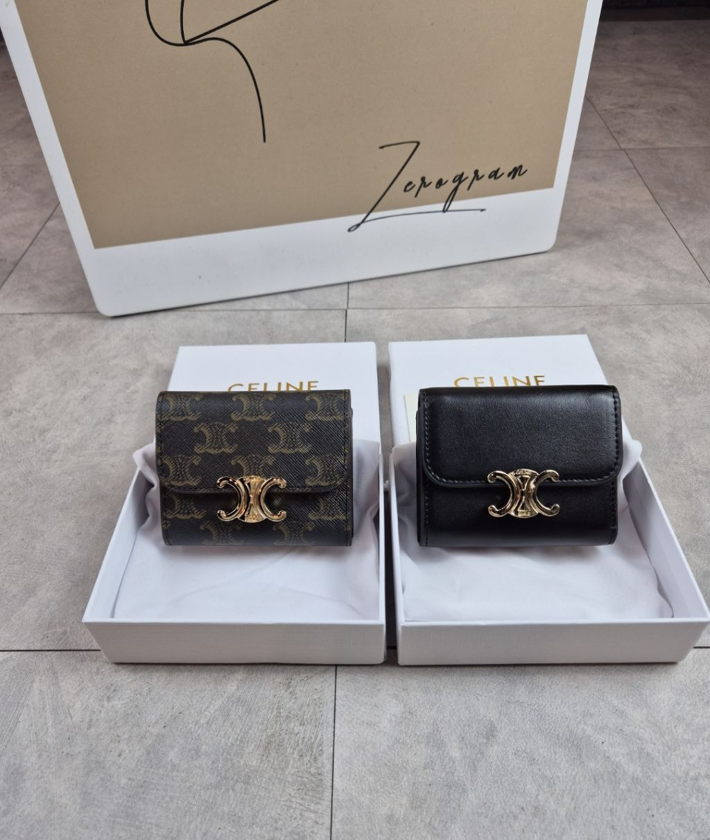 셀린느 트리옹프 컴팩트 반지갑