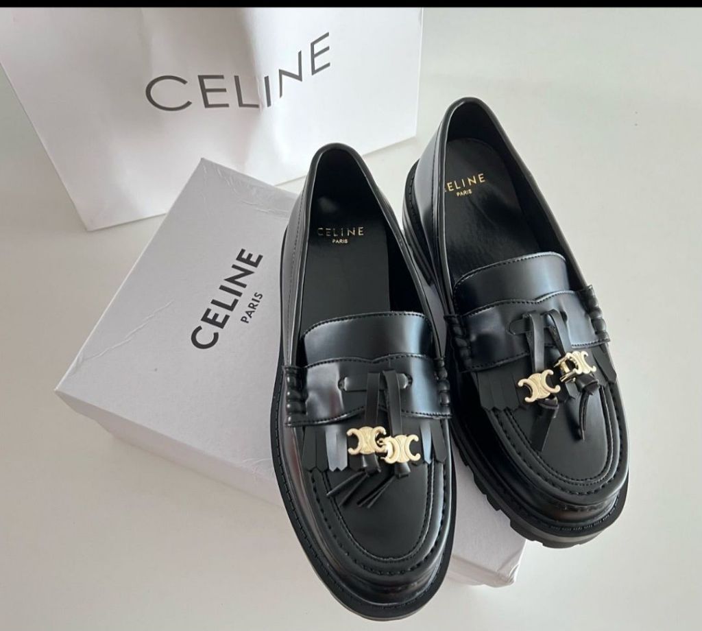 셀린느 벌키 브로그 더비 로퍼 구두 (신발)