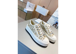 디올 워크앤 자수 플랫폼 스니커즈 골드 (신발)