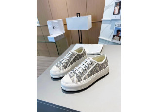 디올 워크앤 자수 플랫폼 스니커즈 그레이 (신발)