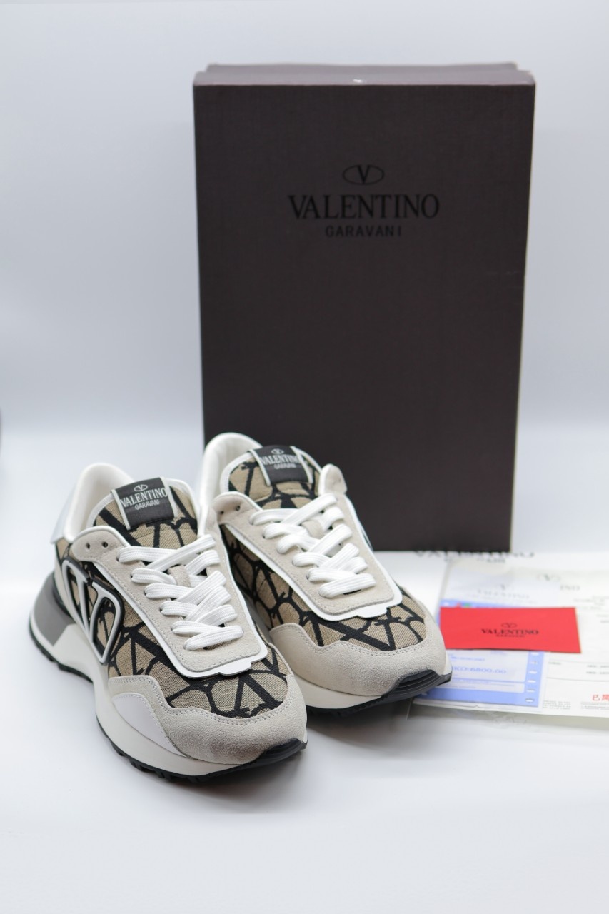 발렌티노 V로고 페이스 스니커즈 (신발)