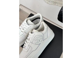 샤넬 여성 에어포스 스니커즈 (신발)