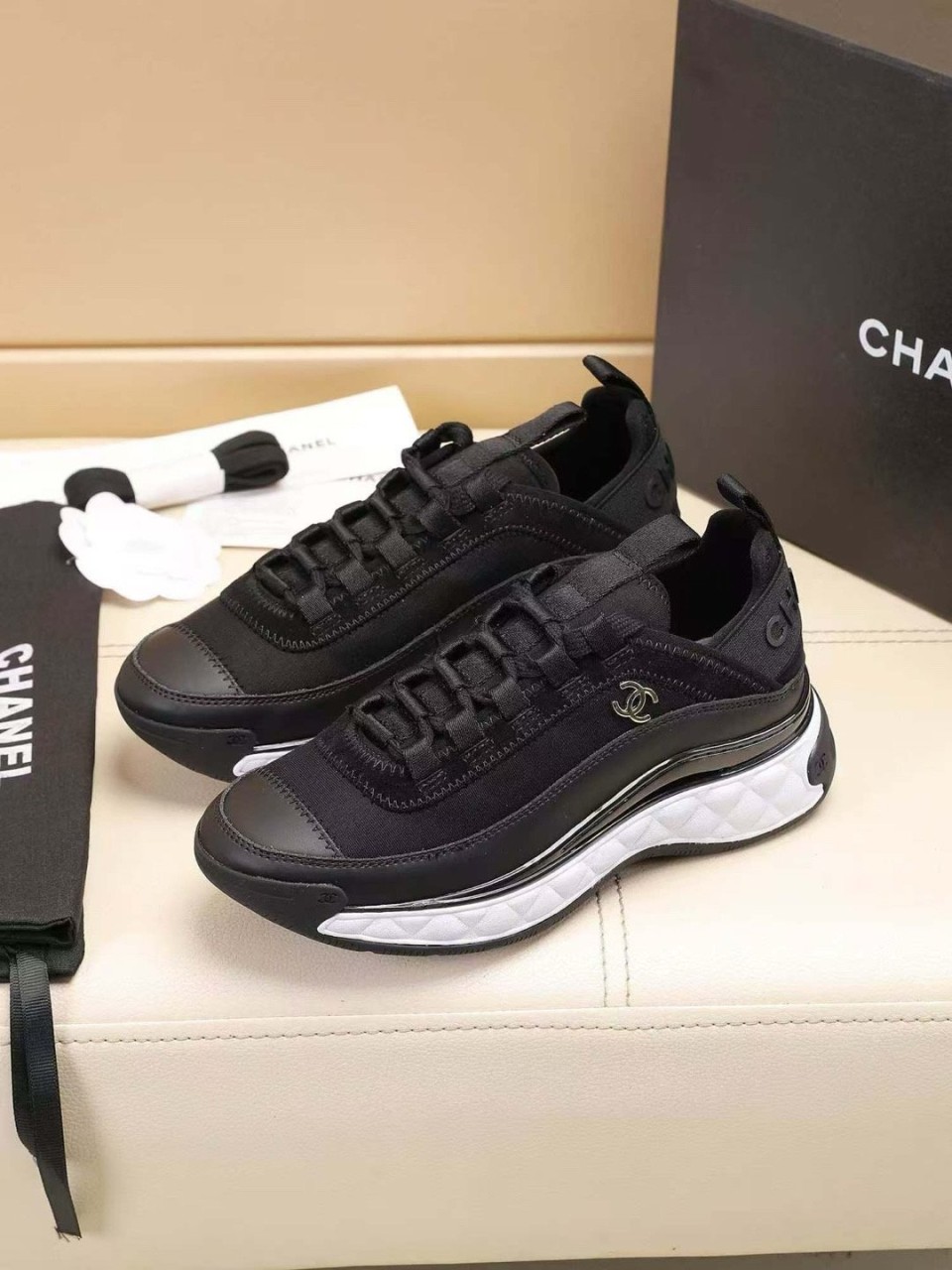 샤넬 믹스드파이버 블랙 스니커즈 (신발)