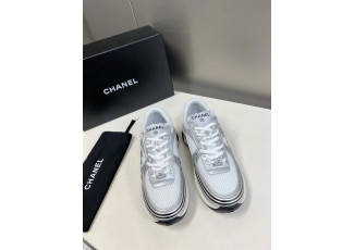 샤넬 CC 크루즈 샤식스 화이트 실버 테니스 스니커즈 (신발)