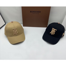 버버리 TB 사이드 체크 기사 자수 볼캡 (모자)