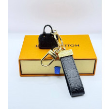 루이비통 KJ25 LV 모노그램 드래곤 백참 & 키홀더 키링