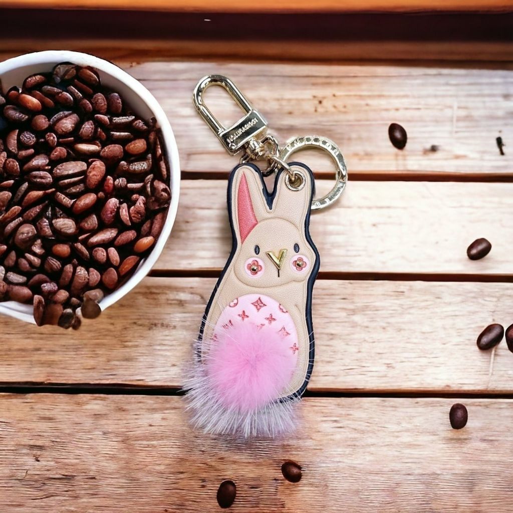 루이비통 228 버니 키링