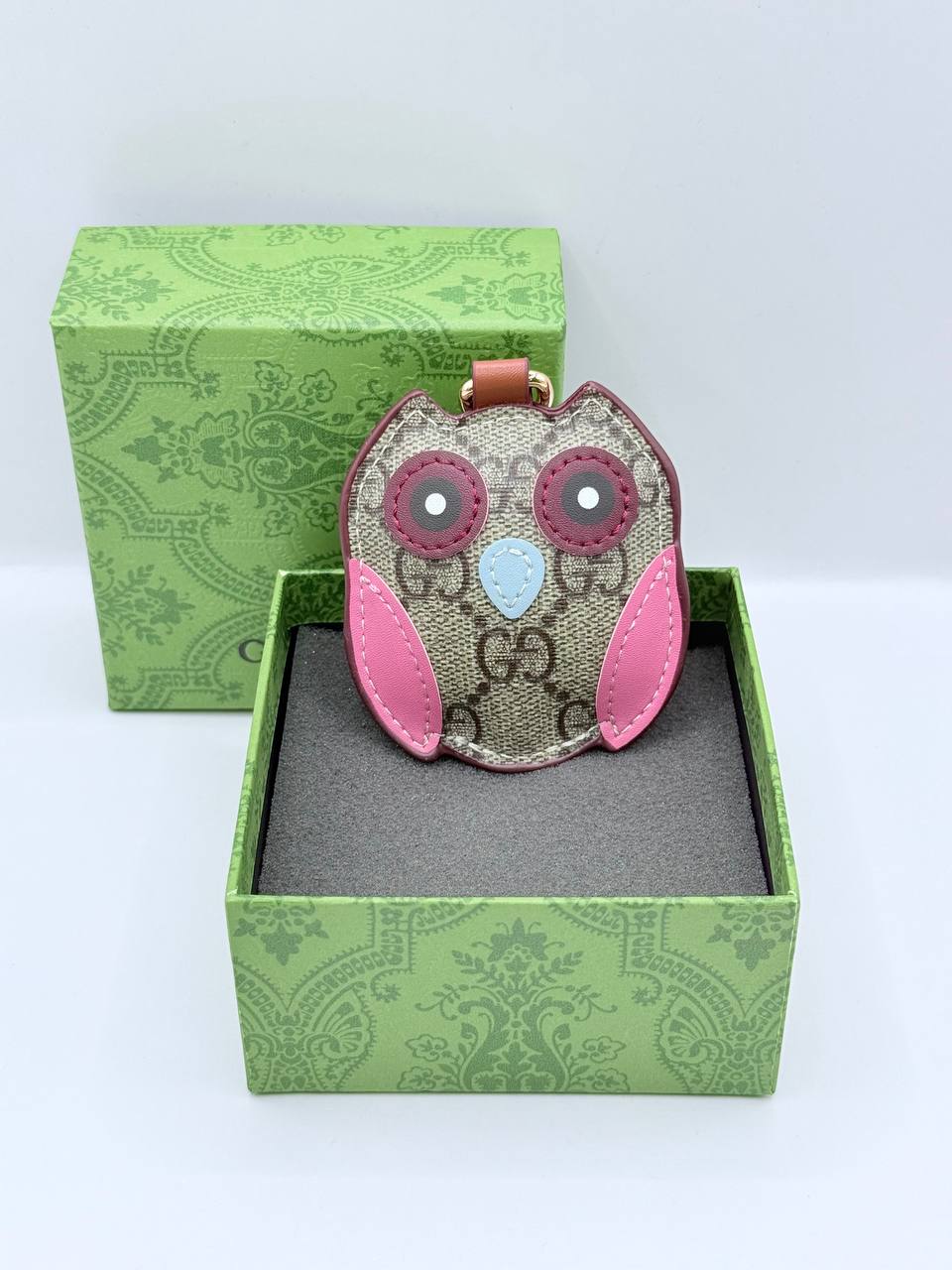 구찌 GO04 아울 쉐입 핸드백 참 키링