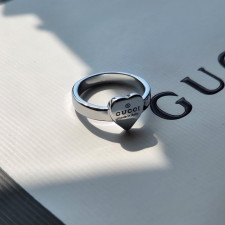 구찌 26 하트 모티브 반지