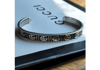 구찌 더블 G 팔찌