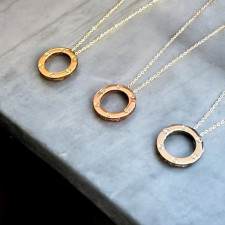 까르띠에 37 러브 넥스리스 목걸이