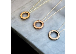 까르띠에 37 러브 넥스리스 목걸이