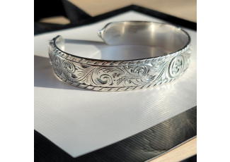 구찌 펠린 헤드 팔찌