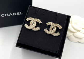 샤넬 CC 이어링 귀걸이