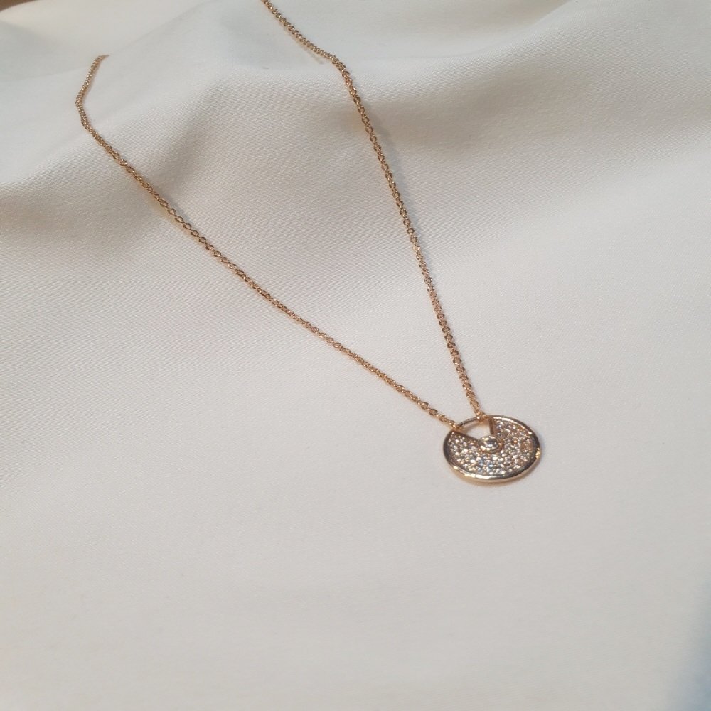 까르띠에 아뮬레뜨 드 큐빅 목걸이