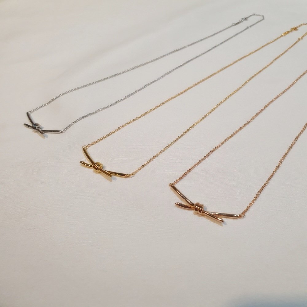 티파니 매듭 노트 목걸이