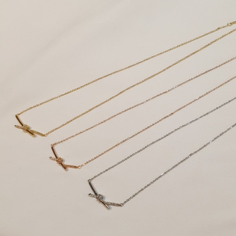 티파니 큐빅 매듭 노트 목걸이