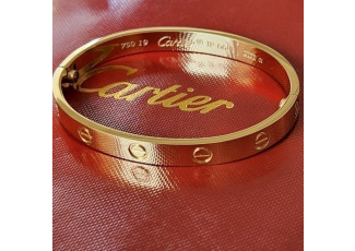 까르띠에 216 러브 팔찌 골드