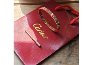 까르띠에 218 러브 팔찌 큐빅 로즈골드