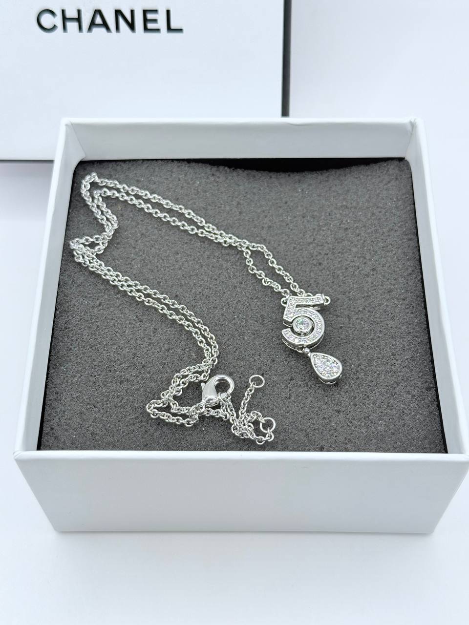 샤넬 ABQ14 이터널 N5 화이트골드 목걸이