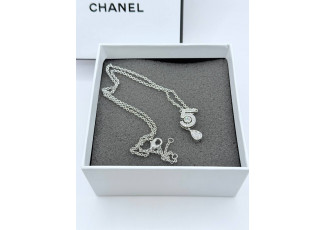 샤넬 ABQ14 이터널 N5 화이트골드 목걸이