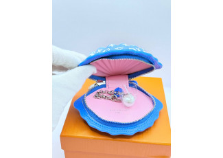 루이비통 kj55 셸 LV Shell 백 참 키링