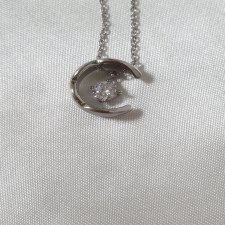 샤넬 뉴 큐빅 코코 실버 목걸이