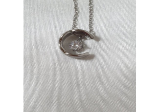 샤넬 뉴 큐빅 코코 실버 목걸이